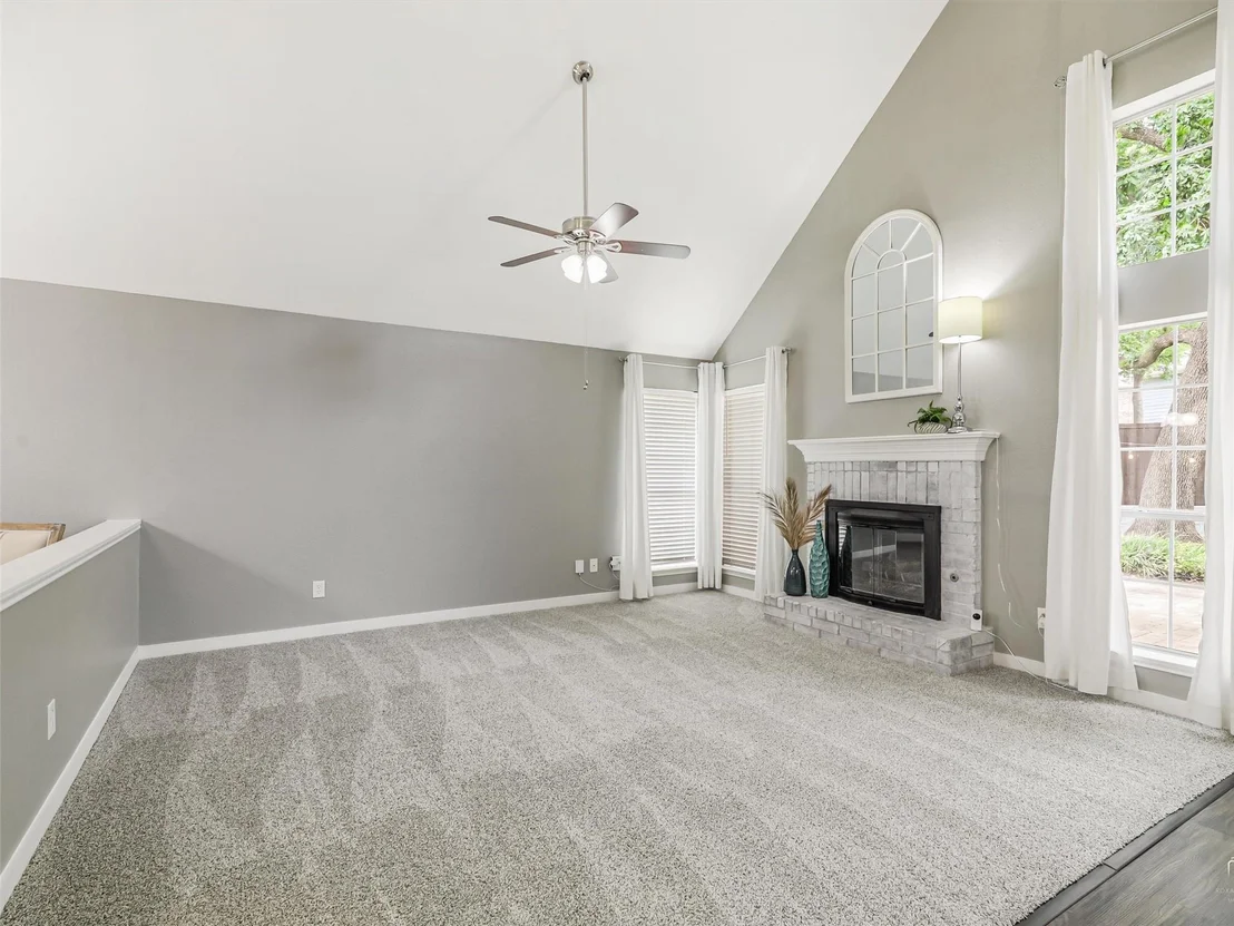 Photo of 600 Pheasant Knoll