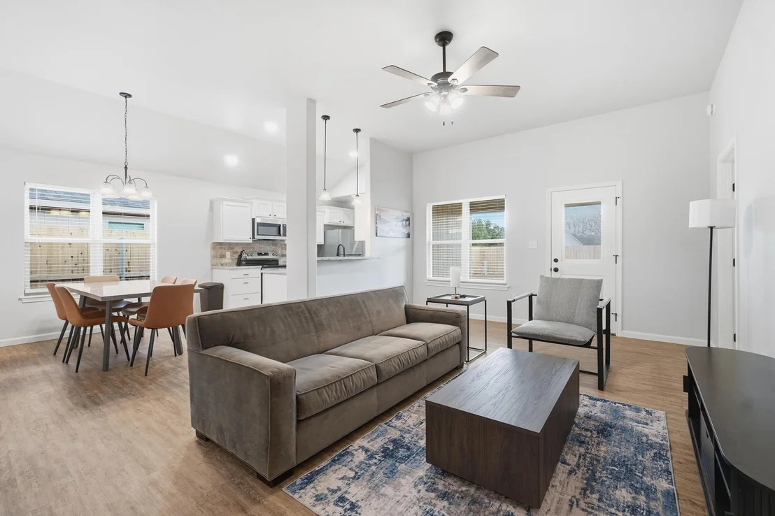 Photo of 447 Waterloo Drive