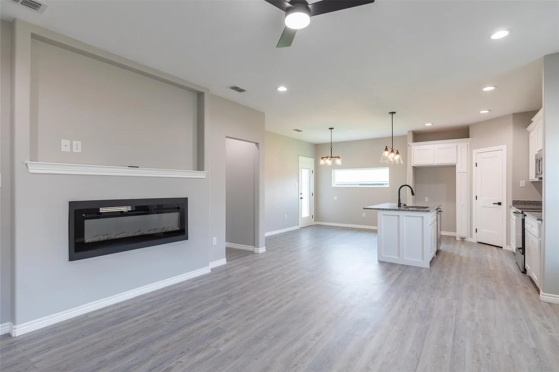 Photo of 7908 Freedom Crest Avenue