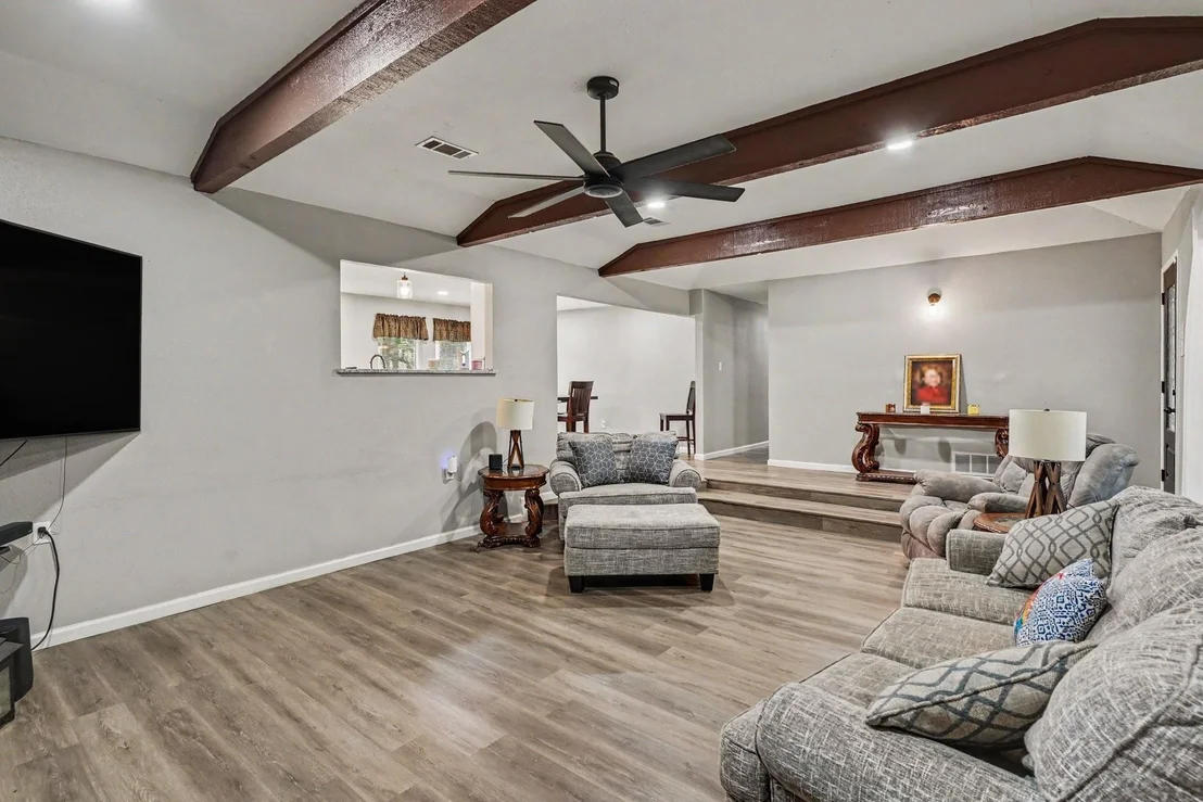Photo of 1908 Thousand Oaks Drive