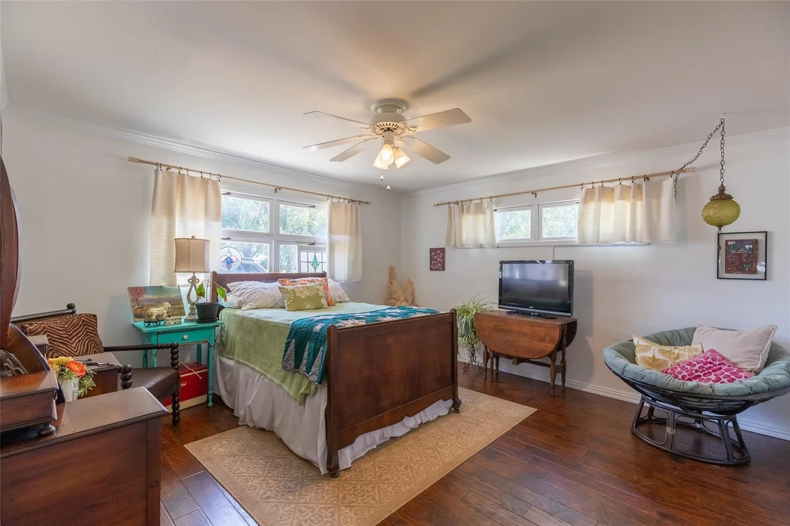 Photo of 1801 Sylvan Drive
