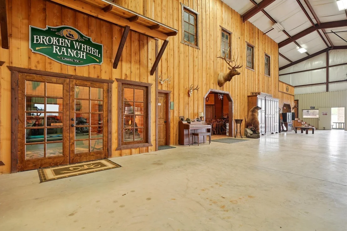 Photo of 635 County Road 184