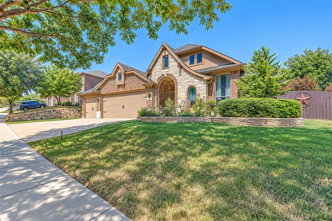 Photo of 745 Dalrock Road