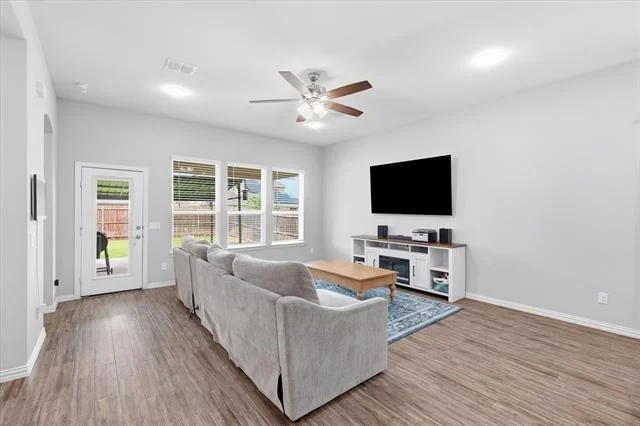 Photo of 825 Crest Breeze Drive