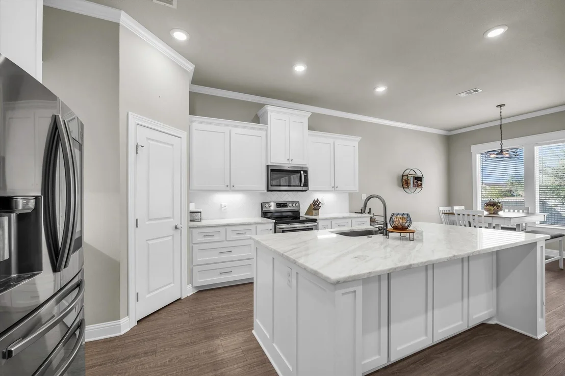 Photo of 132 Swan Lake