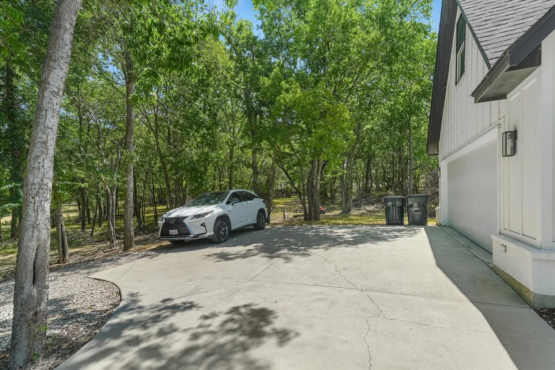 Photo of 9738 Mackenzie Brook