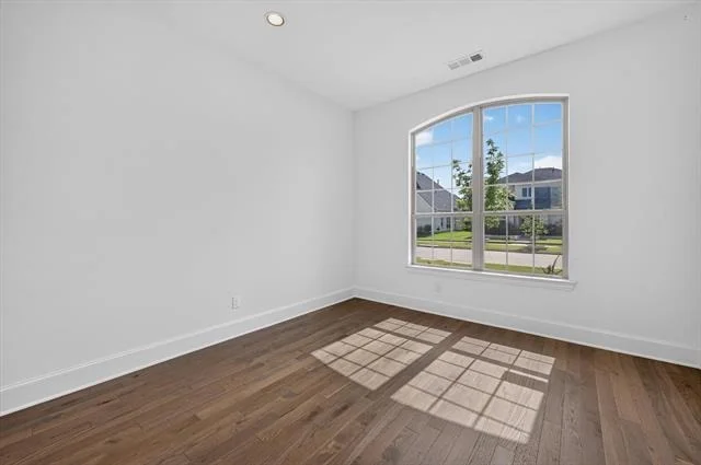 Photo of 4560 Silver Spur Drive