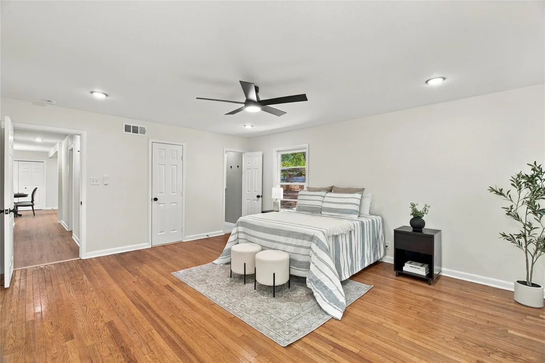 Photo of 5725 Jacqueline Road