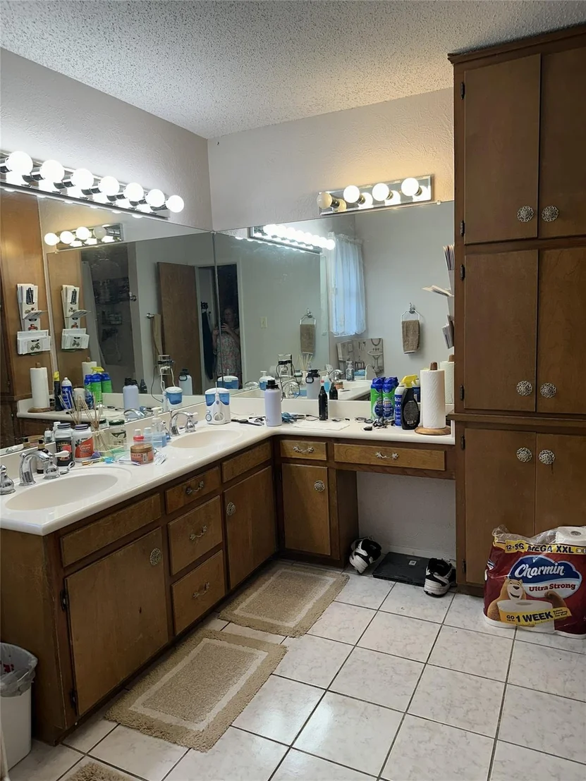 Photo of 1700 Northcrest Drive