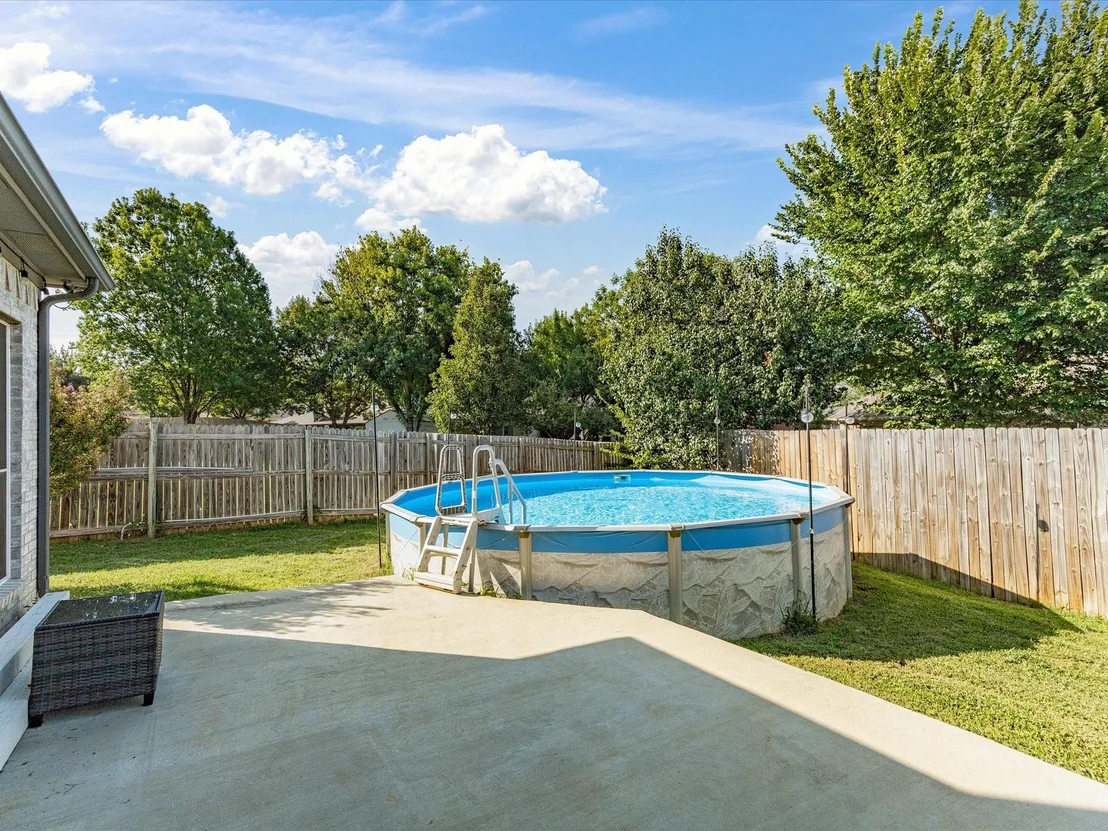 Photo of 5004 Vaquero Drive