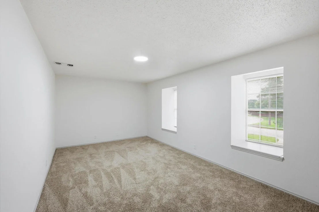 Photo of 300 Leighton Drive