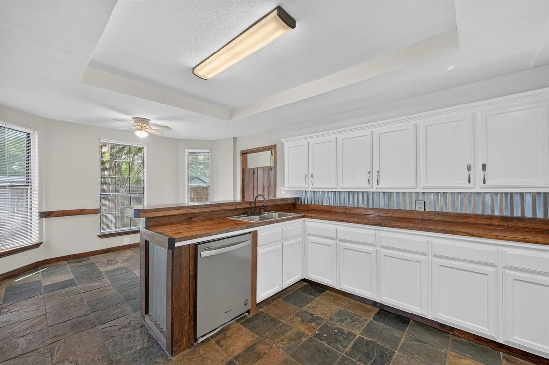 Photo of 600 Jefferson Avenue