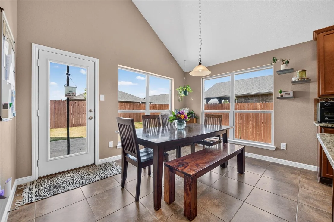 Photo of 424 Foxcraft Drive