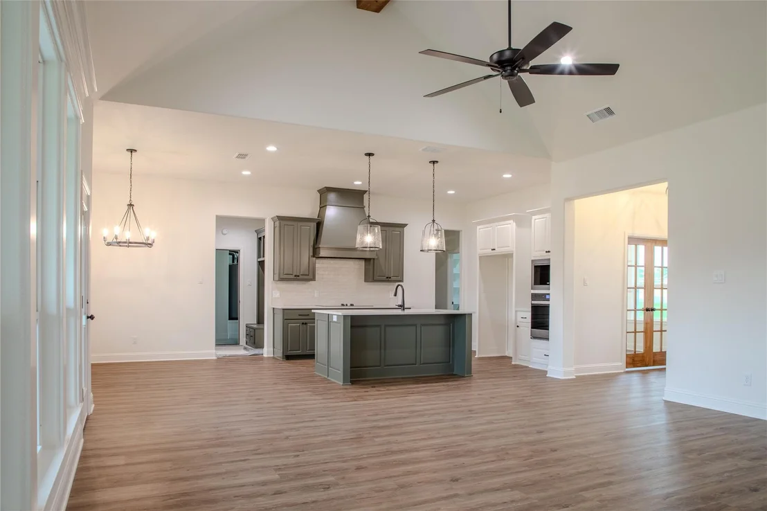 Photo of 204 Sweetgrass Drive