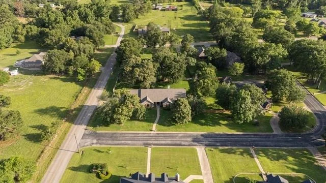 Photo of 11831 Smallwood Drive