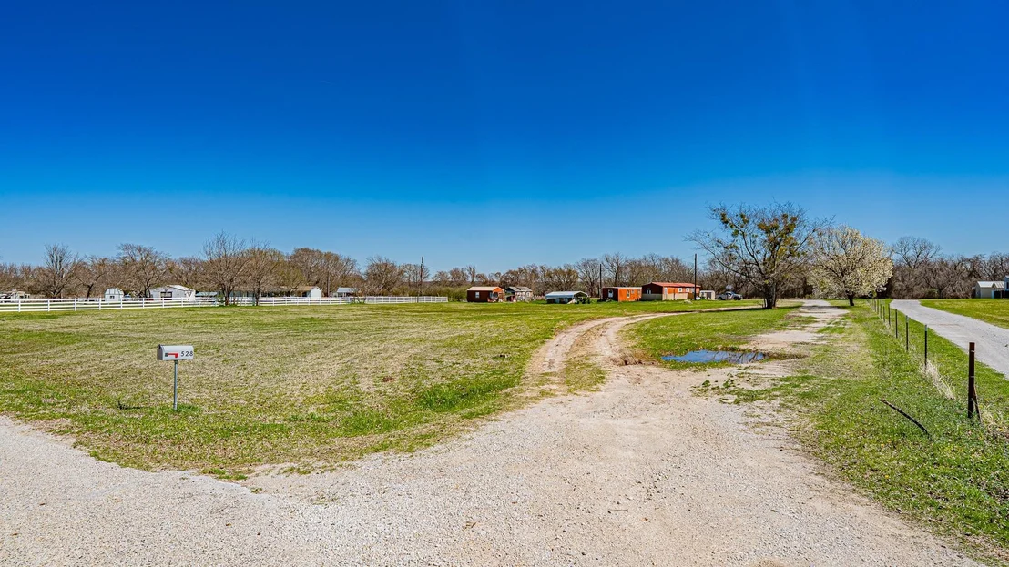 Photo of 528 Stonegate Drive