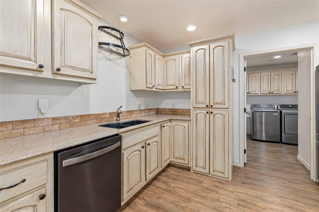 Photo of 205 Briarcrest