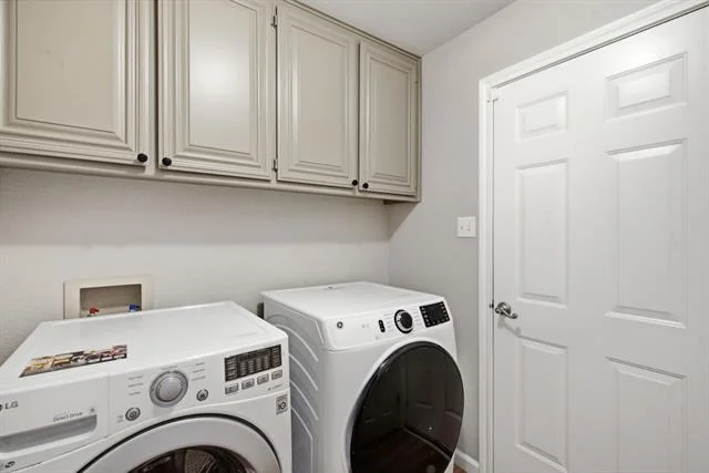 Photo of 1703 Oakmeadow Drive