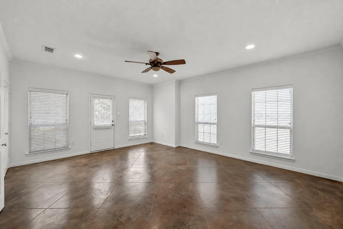 Photo of 3696 Old Lorena Road
