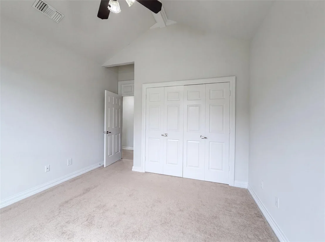Photo of 2405 Castle Rock Road