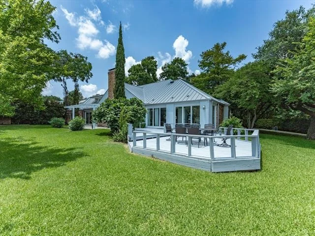 Photo of 6160 Spring Valley Road