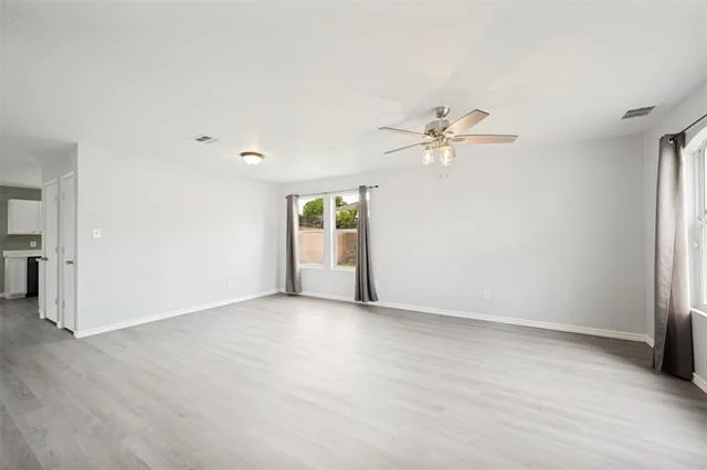 Photo of 920 Kendall Drive