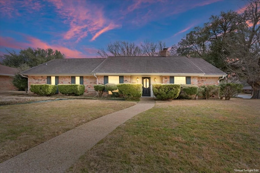 Photo of 5224 Lake Arrowhead Drive