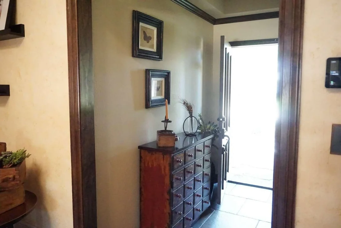 Photo of 715 Clayton Circle