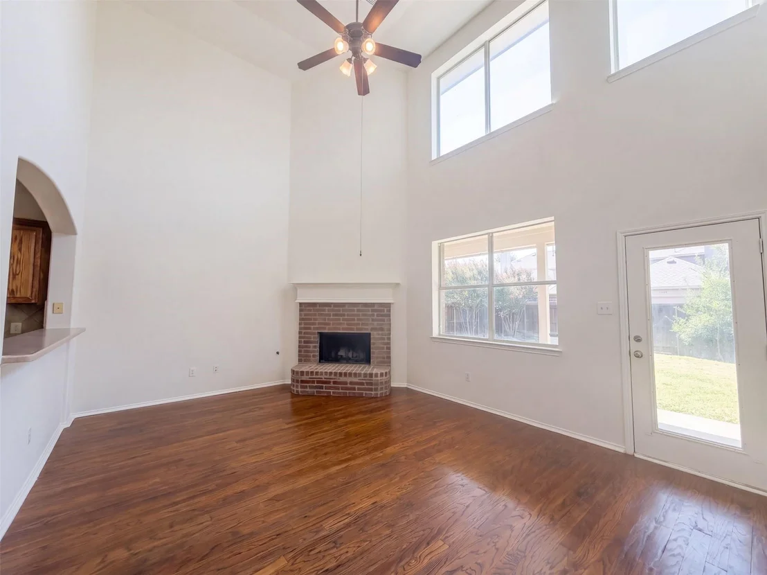Photo of 1304 Grapevine Drive