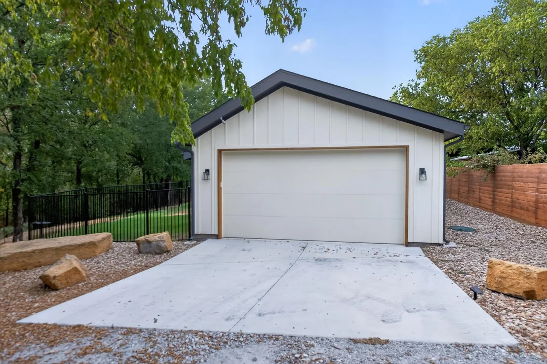 Photo of 802 Stevens Street