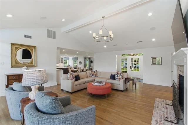 Photo of 409 Arborcrest Drive