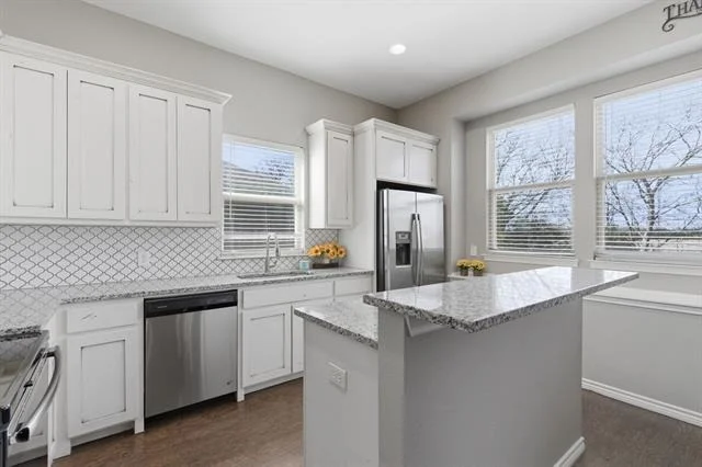 Photo of 711 Hadley Lane