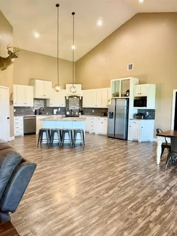 Photo of 387 Private Road 1452