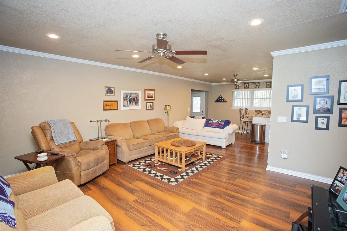 Photo of 1405 Thompson Drive