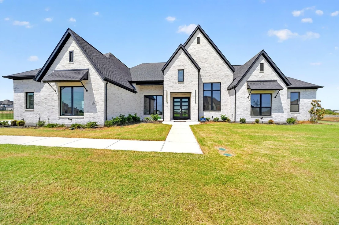 Photo of 5501 Somerset Drive