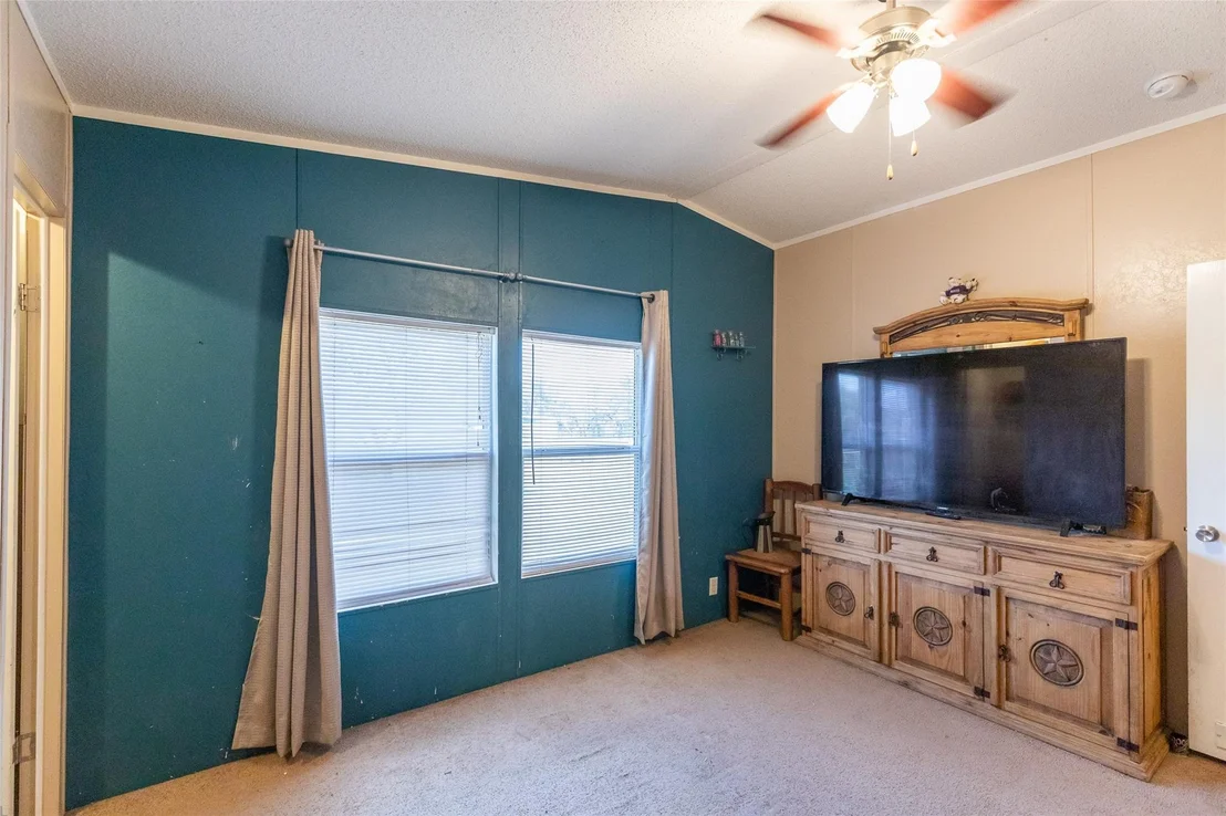 Photo of 7167 Spinks Road