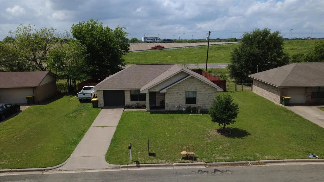 Photo of 1004 Clover Street