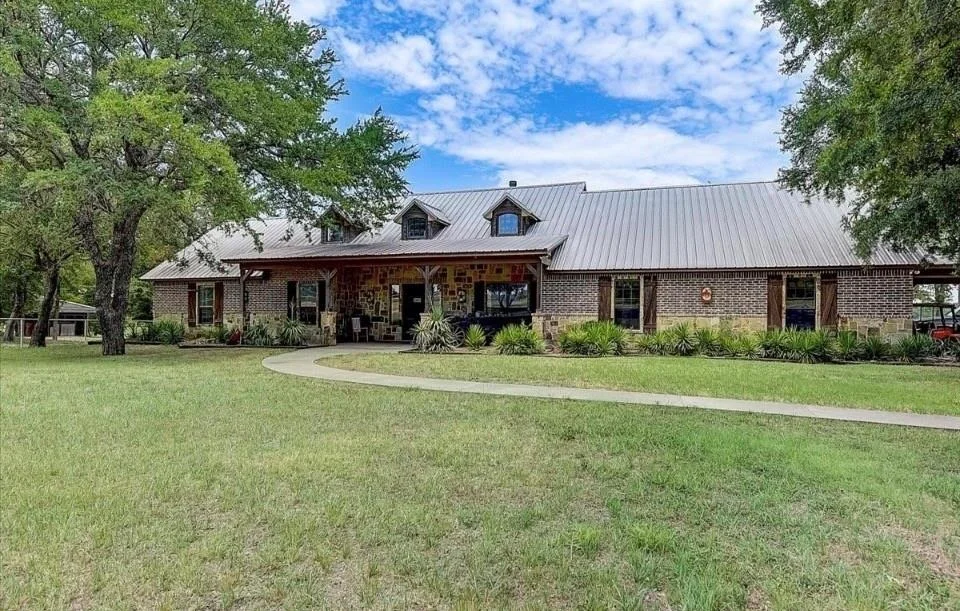 Photo of 9494 Waide Road