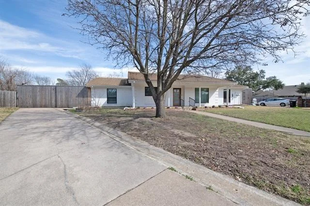Photo of 828 Norton Circle