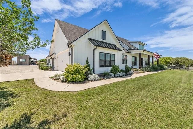 Photo of 3861 Birdie Lane