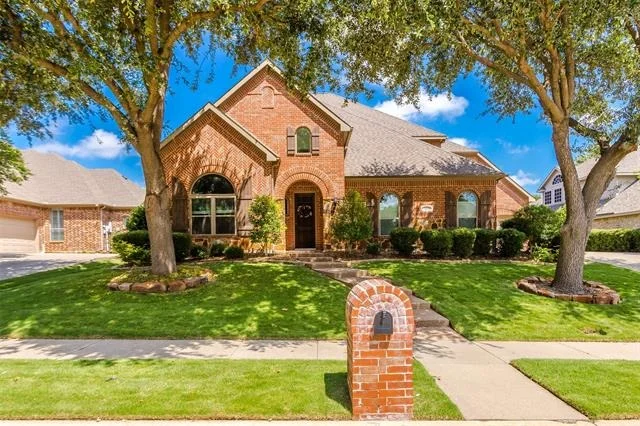Photo of 7820 Linksview Drive