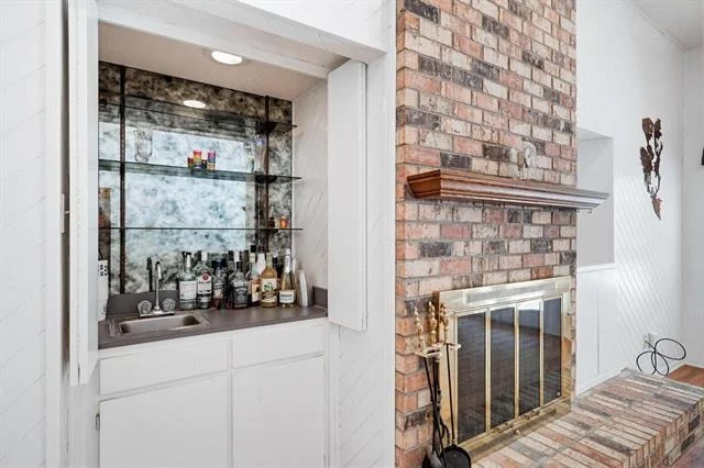 Photo of 2401 Oak Shadow Court