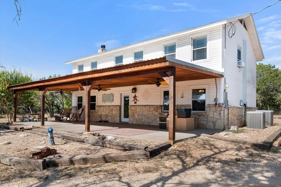 Photo of 355 County Road 2800