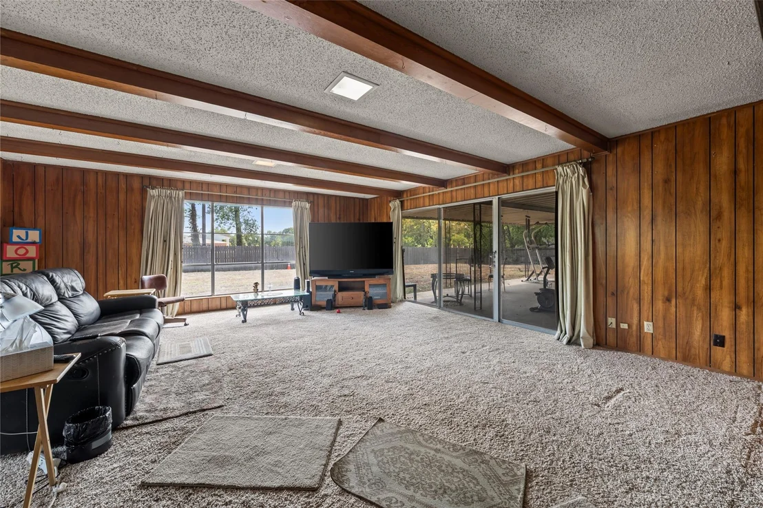 Photo of 1815 Mahalia Drive
