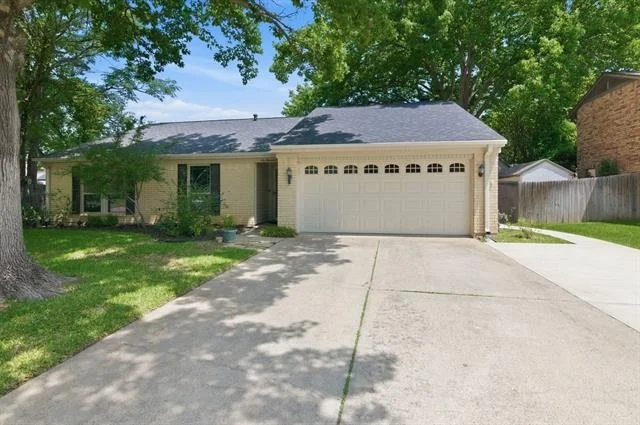 Photo of 619 Heather Wood Drive