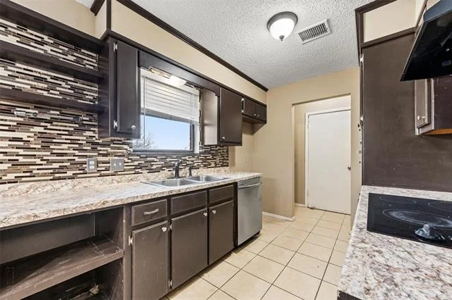 Photo of 614 Circle Creek Drive