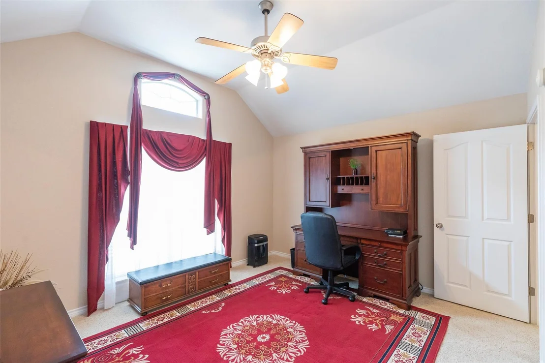 Photo of 3913 Garden Grove Lane