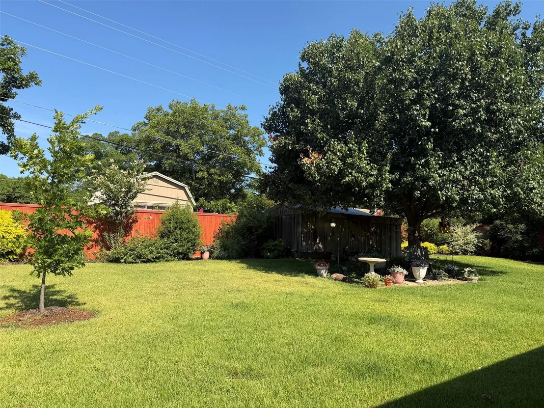 Photo of 1016 Cliff Drive