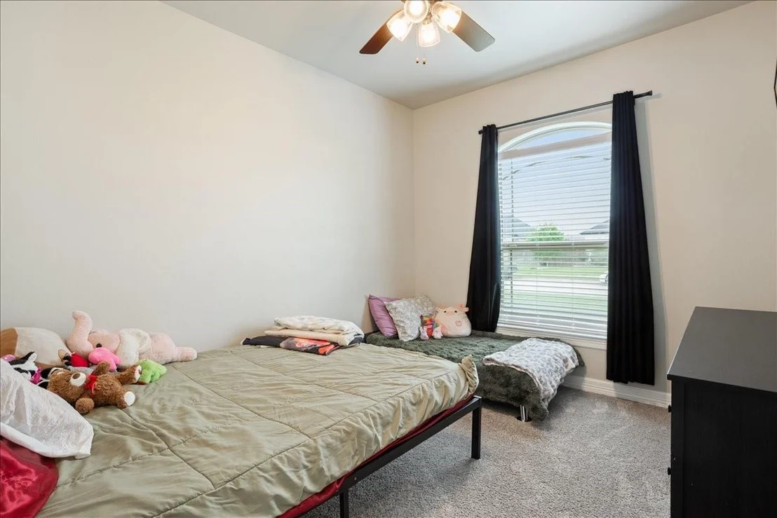 Photo of 502 Oak Drive
