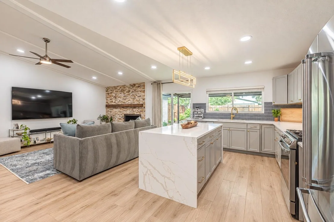 Photo of 8501 Van Pelt Drive